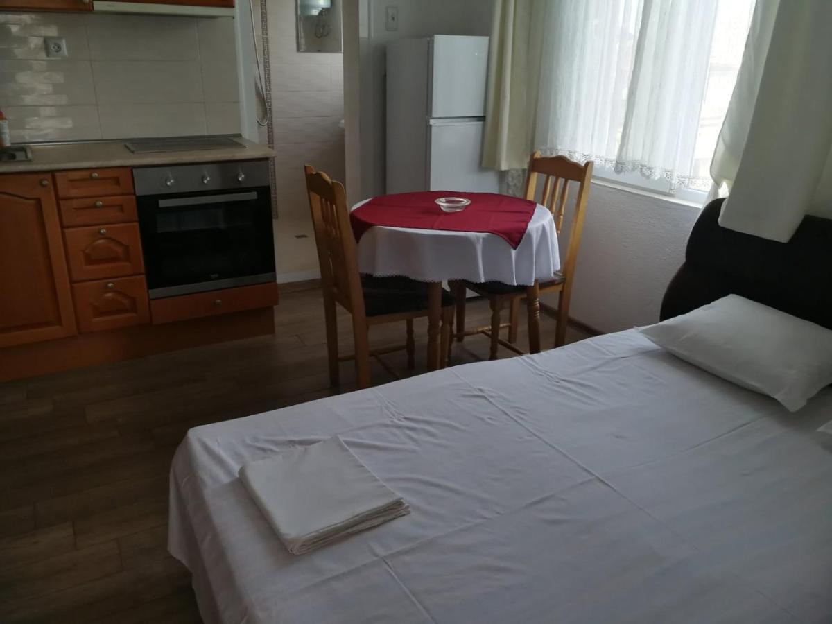 Hris Hotell Tsjernomorets Eksteriør bilde